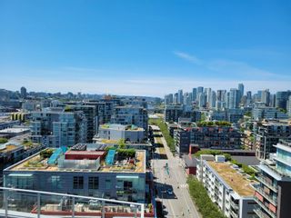 Photo 4: 1803 1708 ONTARIO Street in Vancouver: Mount Pleasant VE Condo for sale in "PINNACLE ON THE PARK" (Vancouver East)  : MLS®# R2804373