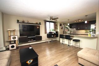 Photo 10: 804 215 14 Avenue SW in Calgary: Beltline Apartment for sale : MLS®# A2105291