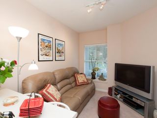 Photo 23: 105 3600 WINDCREST Drive in North Vancouver: Roche Point Townhouse for sale in "WINDSONG" : MLS®# V932458