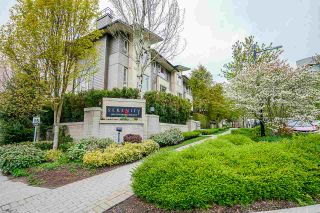 Photo 1: #129 9229 UNIVERSITY CRESCENT in Burnaby: Simon Fraser Univer. Townhouse for sale (Burnaby North)  : MLS®# R2452458