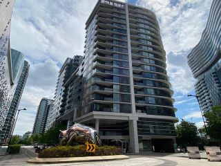 Main Photo: 1012 68 SMITHE Street in Vancouver: Downtown VW Condo for sale in "One Pacific" (Vancouver West)  : MLS®# R2859928