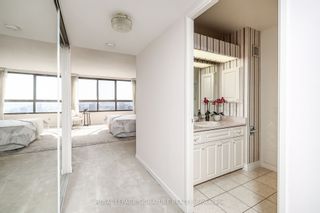 Photo 23: 2003 1300 Bloor Street in Mississauga: Applewood Condo for sale : MLS®# W8125006