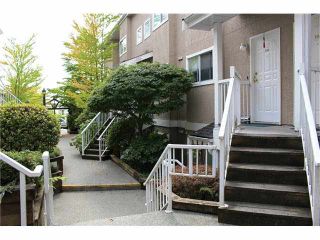 Photo 3: 203 3683 WELLINGTON Avenue in Vancouver: Collingwood VE Townhouse for sale (Vancouver East)  : MLS®# V1081346