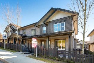 Photo 1: 5 11176 GILKER HILL Road in Maple Ridge: Cottonwood MR Townhouse for sale : MLS®# R2134524