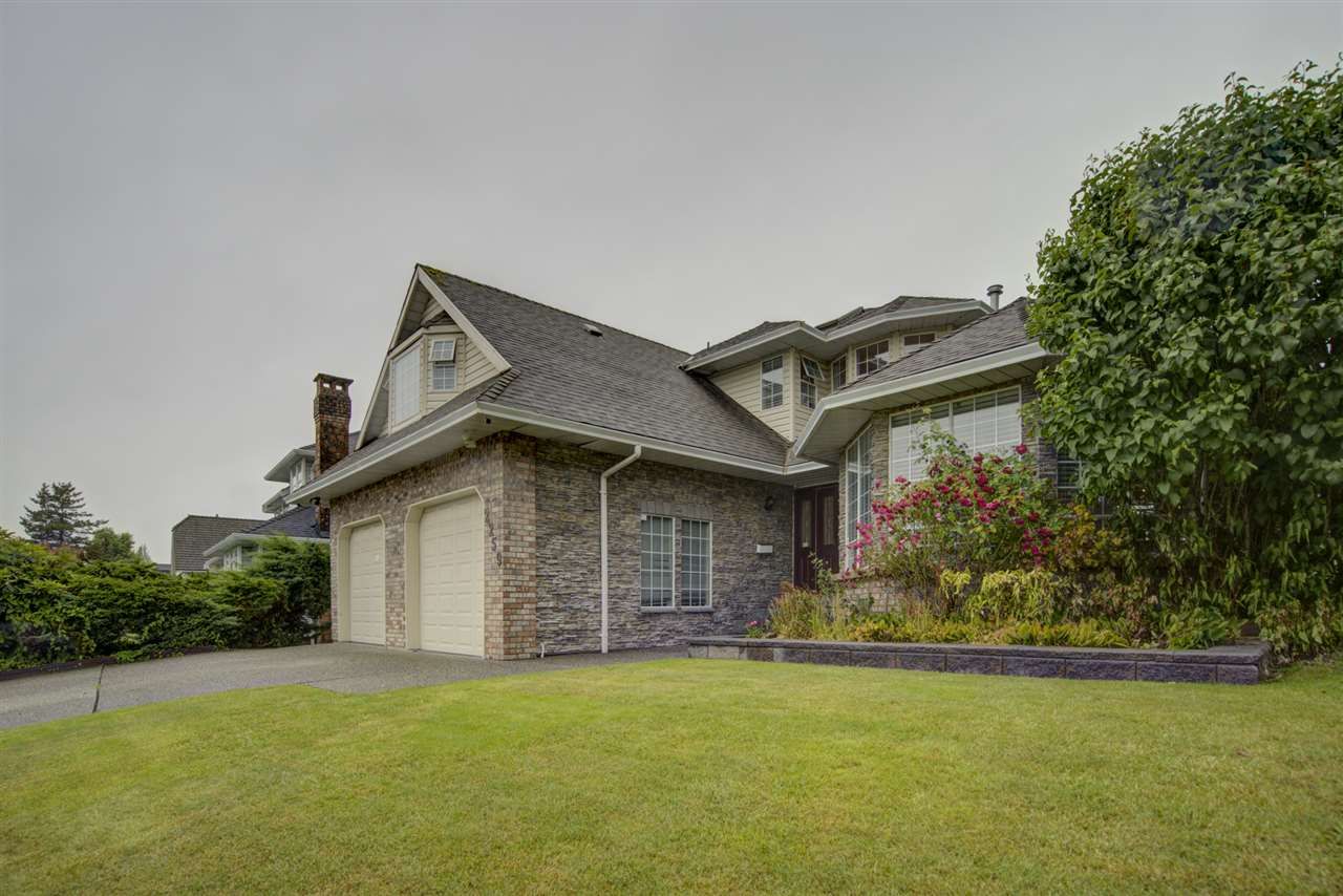 Main Photo: 2259 PARADISE Avenue in Coquitlam: Coquitlam East House for sale : MLS®# R2465213
