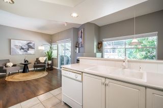Photo 12: 2 2979 PANORAMA Drive in Coquitlam: Westwood Plateau Townhouse for sale in "DEERCREST ESTATES" : MLS®# R2764320