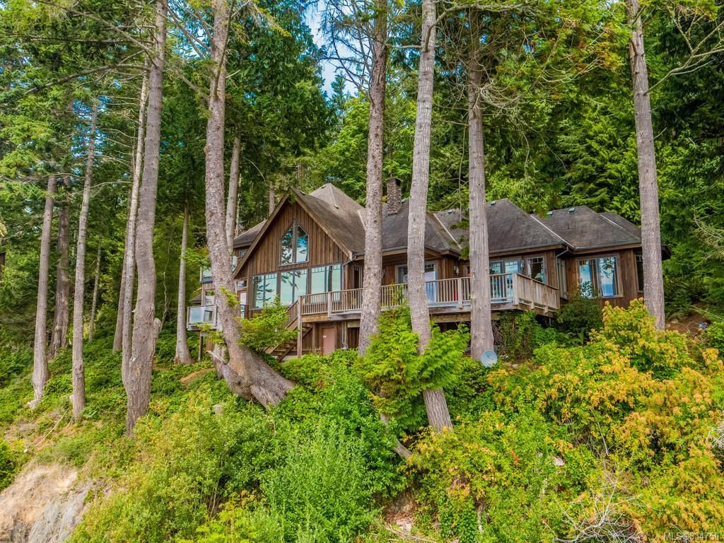 Main Photo: 10529 West Coast Rd in Sooke: Sk French Beach House for sale : MLS®# 834750