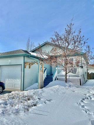 Photo 1: 1429 Strathcona Way: Strathmore Semi Detached (Half Duplex) for sale : MLS®# A2036766
