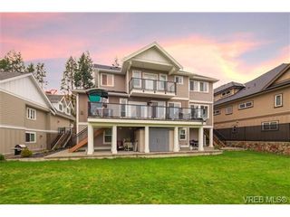 Photo 15: 2203 Spirit Ridge Dr in VICTORIA: La Bear Mountain House for sale (Langford)  : MLS®# 715567
