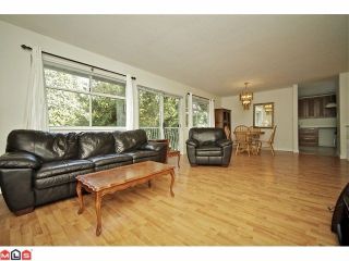 Photo 3: 11310 Surrey Road in Surrey: House for sale : MLS®# F1224105