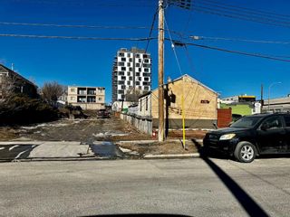 Photo 3: 434 MEREDITH Road NE in Calgary: Crescent Heights Commercial Land for sale : MLS®# A2113485