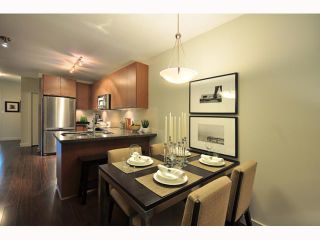 Photo 3: TH1 2008 E 54TH Avenue in Vancouver: Fraserview VE Condo for sale in "CEDAR54" (Vancouver East)  : MLS®# V819187