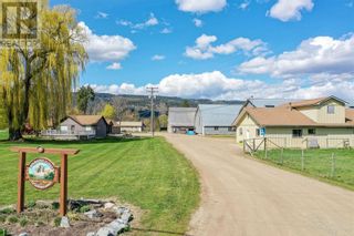 Photo 1: 118 Enderby-Grindrod Road, in Enderby: Agriculture for sale : MLS®# 10283431