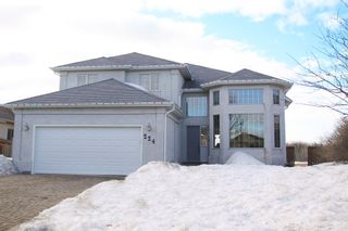 Photo 1: 224 Orchard Hill Road in Winnipeg: Royalwood Single Family Detached for sale (Winnipeg area)  : MLS®# 1406454