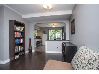 Photo 9: 27 3087 IMMEL Street in Abbotsford: Central Abbotsford Townhouse for sale in "Clayburn Estates" : MLS®# R2065106