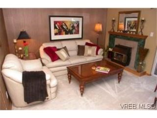 Photo 3:  in VICTORIA: Vi Jubilee Half Duplex for sale (Victoria)  : MLS®# 457901