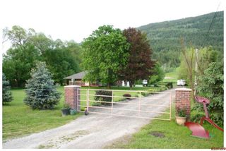 Photo 3: 3960 NE Trans Can Hwy #1 ST in Salmon Arm: NE - Salmon Arm House for sale : MLS®# 10112766