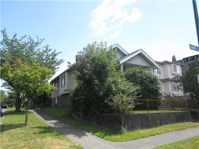 Main Photo: 3708 LANARK Street in Vancouver: Knight House for sale (Vancouver East)  : MLS®# V1113933