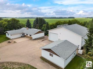 Photo 1: 56324 RGE RD 241: Rural Sturgeon County House for sale : MLS®# E4351516