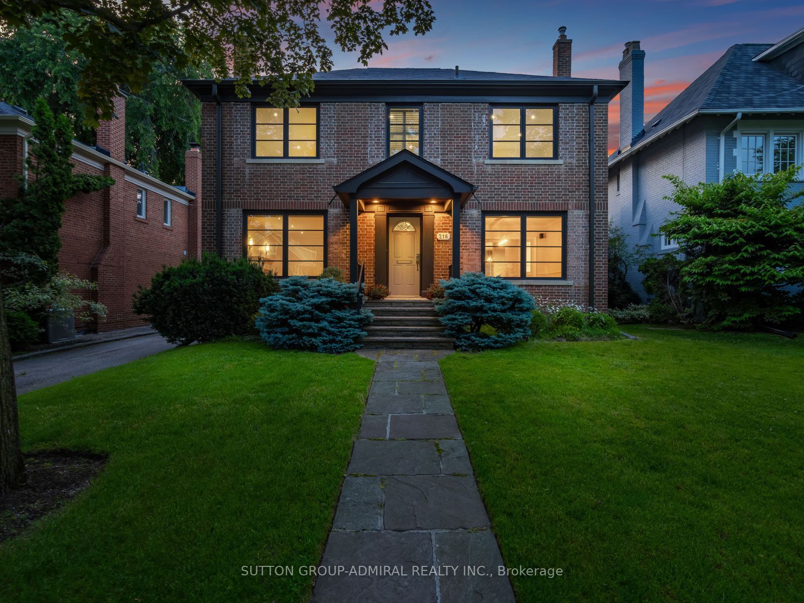 Main Photo: 216 Glencairn Avenue in Toronto: Lawrence Park South House (2-Storey) for sale (Toronto C04)  : MLS®# C6800600