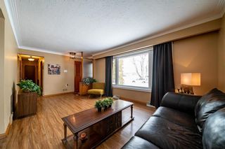 Photo 6: 874 CONSOL Avenue in Winnipeg: East Kildonan Residential for sale (3B)  : MLS®# 202205045