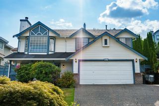 Photo 1: 591 CLEARWATER Way in Coquitlam: Coquitlam East House for sale in "RIVER HEIGHTS" : MLS®# R2612042