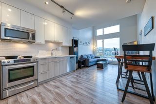 Photo 3: 403 1201 W 16TH Street in North Vancouver: Norgate Condo for sale in "The Ave" : MLS®# R2744759