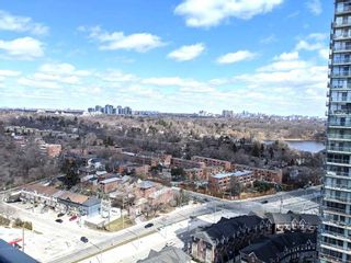 Photo 2: 1913 105 The Queensway Street in Toronto: High Park-Swansea Condo for lease (Toronto W01)  : MLS®# W5999419