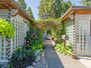 Photo 2: 1485 RIVERSIDE Drive in North Vancouver: Seymour NV House for sale : MLS®# R2725969