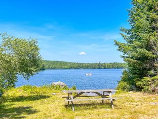 Photo 16: 40 Balsam Road in Parkdale: 405-Lunenburg County Residential for sale (South Shore)  : MLS®# 202217578