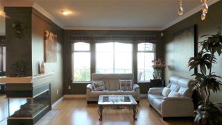Photo 3: 135 2979 PANORAMA DRIVE in Coquitlam: Westwood Plateau Townhouse for sale : MLS®# R2253180
