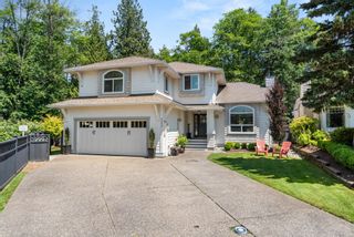 Photo 1: 9332 211A Street in Langley: Walnut Grove House for sale : MLS®# R2897458