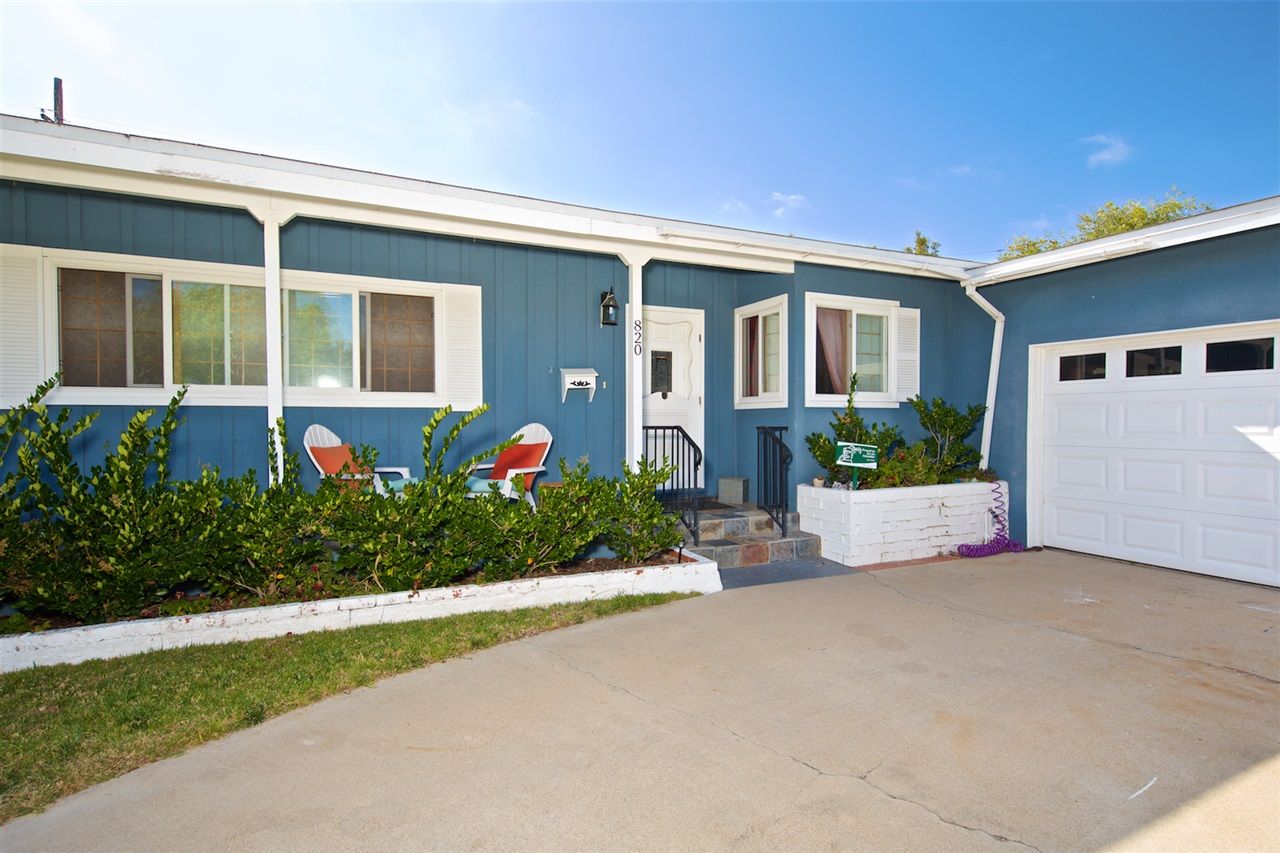 Photo 5: Photos: CORONADO VILLAGE House for sale : 3 bedrooms : 820 Coronado Avenue in Coronado