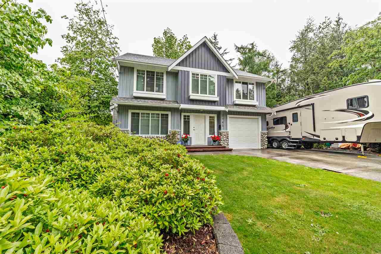 Main Photo: 7765 DUNSMUIR Street in Mission: Mission BC House for sale : MLS®# R2370845