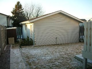 Photo 8: 15608 - 83A STREET: House for sale (Belle Rive) 