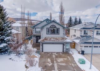 Photo 2: 11062 Valley Springs Road NW in Calgary: Valley Ridge Detached for sale : MLS®# A1215514
