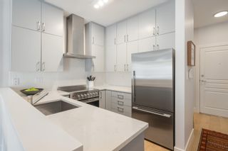 Photo 11: 403 1388 NELSON Street in Vancouver: West End VW Condo for sale in "ANDALUCA" (Vancouver West)  : MLS®# R2760996