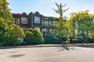 Main Photo: 209 121 W 29TH Street in North Vancouver: Upper Lonsdale Condo for sale in "Somerset Green" : MLS®# R2719152
