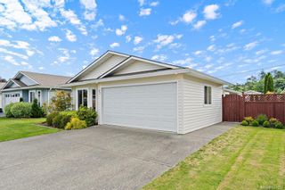 Photo 3: 73 7570 Tetayut Rd in Central Saanich: CS Hawthorne Manufactured Home for sale : MLS®# 843032