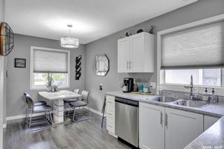 Photo 5: 17 McMurchy Avenue in Regina: Coronation Park Residential for sale : MLS®# SK896482