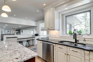 Photo 17: 46 Edgeview Drive NW in Calgary: Edgemont Detached for sale : MLS®# A1207811