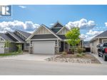Main Photo: 955 Holden Road in Penticton: House for sale : MLS®# 10312964