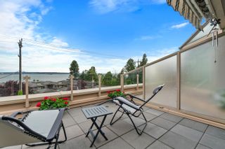 Photo 12: 207 2433 BELLEVUE Avenue in West Vancouver: Dundarave Condo for sale in "Bellevue Sunset" : MLS®# R2702851