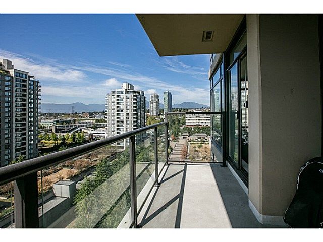 Photo 13: Photos: 1104 2345 MADISON Avenue in Burnaby: Brentwood Park Condo for sale in "OMA TOWER 1" (Burnaby North)  : MLS®# V1141068