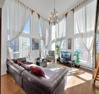Photo 5: 1112 933 SEYMOUR Street in Vancouver: Downtown VW Condo for sale in "THE SPOT" (Vancouver West)  : MLS®# R2345479