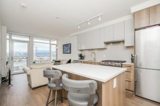 Photo 5: 1906 258 NELSON'S Court in New Westminster: Sapperton Condo for sale in "The Columbia" : MLS®# R2677998