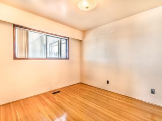 Photo 11: 2516 E 1ST Avenue in Vancouver: Renfrew VE House for sale (Vancouver East)  : MLS®# R2715221