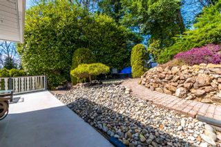 Photo 4: 34831 GLENEAGLES Place in Abbotsford: Abbotsford East House for sale in "Canada" : MLS®# R2767467