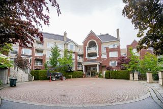 Photo 2: 207 5262 OAKMOUNT Crescent in Burnaby: Oaklands Condo for sale in "ST ANDREWS" (Burnaby South)  : MLS®# R2626535
