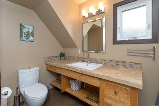 Photo 15: 7826 Wallace Dr in Central Saanich: CS Saanichton House for sale : MLS®# 951523